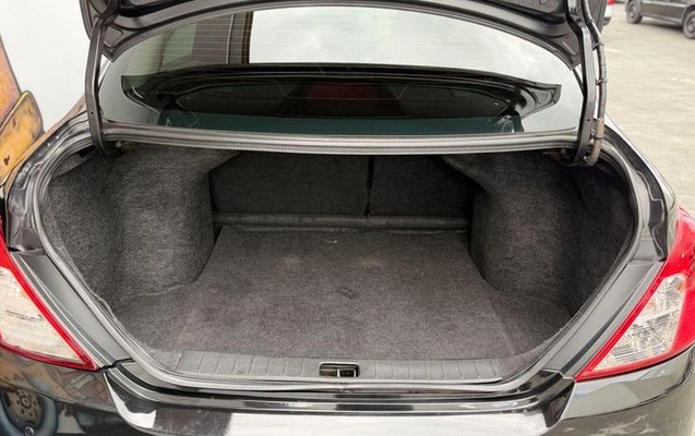 imagem-https://www.socarrao.com.br/sc-vehicle-images-prod/3849157/1789672889907-8475916_12_B_50779006a7.jpeg