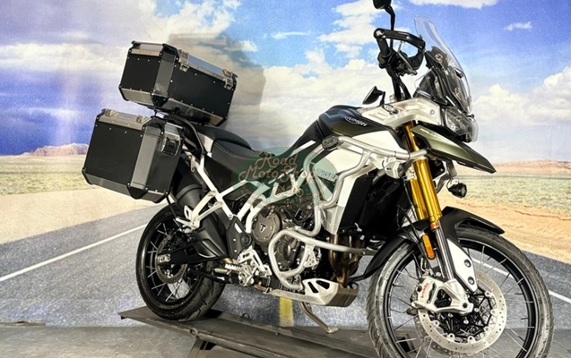 imagem-https://www.socarrao.com.br/sc-vehicle-images-prod/3849222/1789499098486-VElHRVIgOTAwUkFMTFlfNi5qcGc.jpg