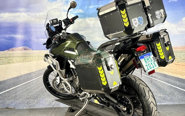 imagem-https://www.socarrao.com.br/sc-vehicle-images-prod/3849222/1789499099120-VElHRVIgOTAwUkFMTFlfMTQuanBn.jpg