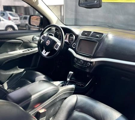 imagem-https://www.socarrao.com.br/sc-vehicle-images-prod/3849273/1789499204545-8479585_10_B_ecc601e7d6.jpeg