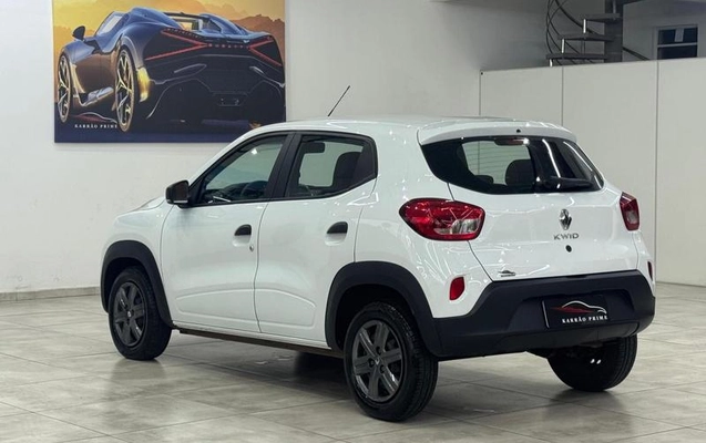 imagem-https://www.socarrao.com.br/sc-vehicle-images-prod/3849322/1789499269096-8420092_12_B_04327993cd.jpeg