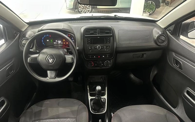 imagem-https://www.socarrao.com.br/sc-vehicle-images-prod/3849322/1789499269098-8420092_14_B_56118e9731.jpeg