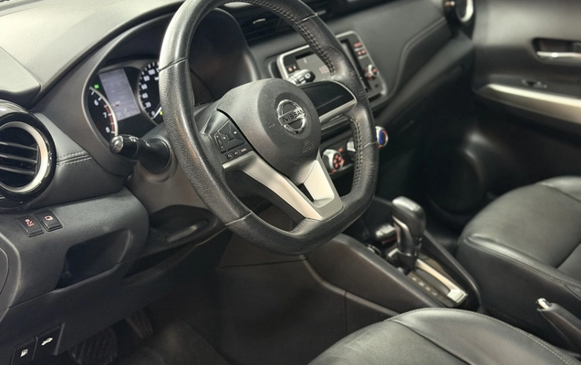imagem-https://www.socarrao.com.br/sc-vehicle-images-prod/3849327/1789499292173-7_025544.jpg