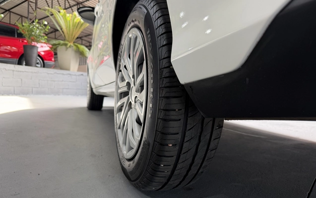 imagem-https://www.socarrao.com.br/sc-vehicle-images-prod/3849331/1789499293775-3_051445.jpg