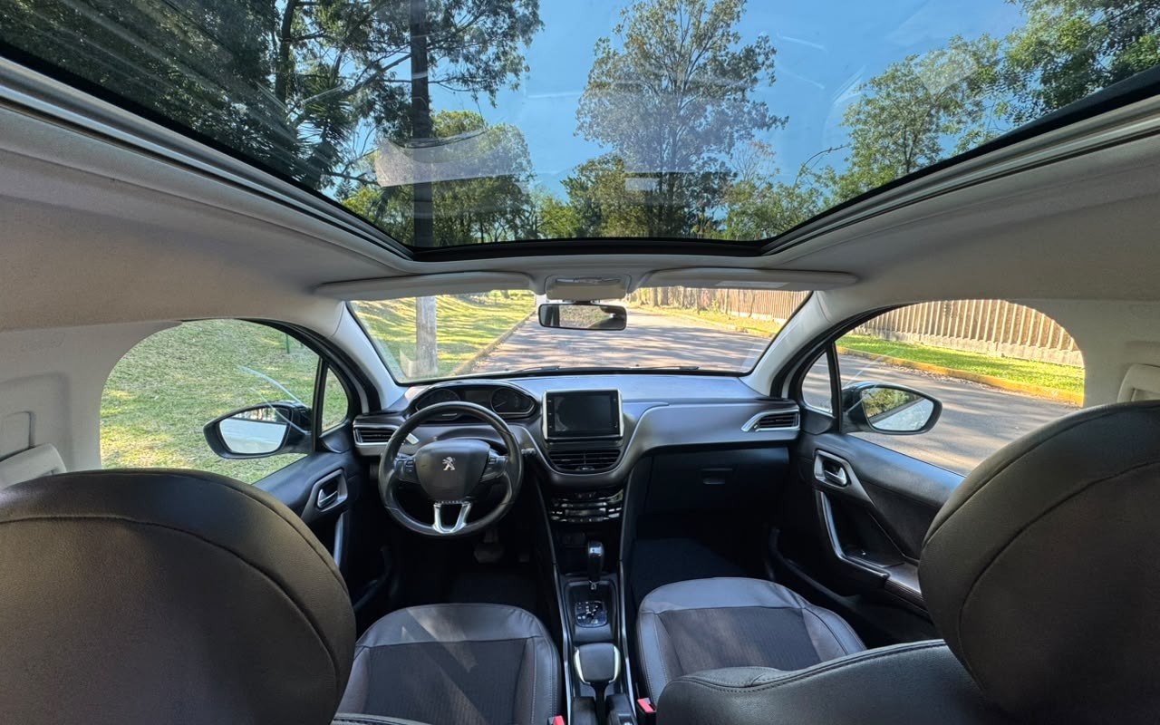 imagem-https://www.socarrao.com.br/sc-vehicle-images-prod/3849377/1789499738752-V2hhdHNBcHAgSW1hZ2UgMjAyNi0wOS0xNSBhdCAxNS4wNy40MyAoMSkuanBlZw.jpeg