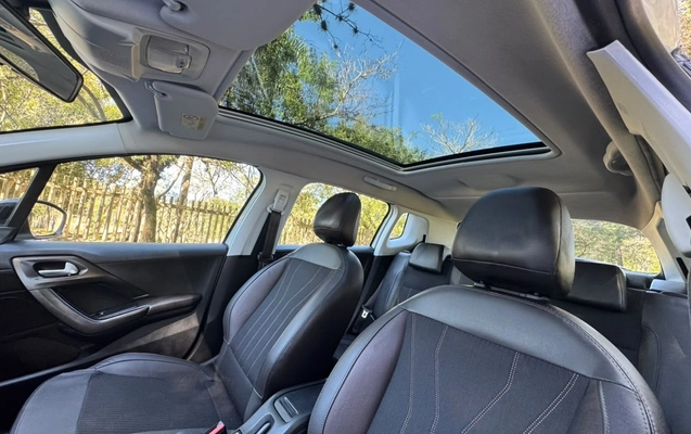 imagem-https://www.socarrao.com.br/sc-vehicle-images-prod/3849377/1789499738864-V2hhdHNBcHAgSW1hZ2UgMjAyNi0wOS0xNSBhdCAxNS4wNy40MSAoMykuanBlZw.jpeg
