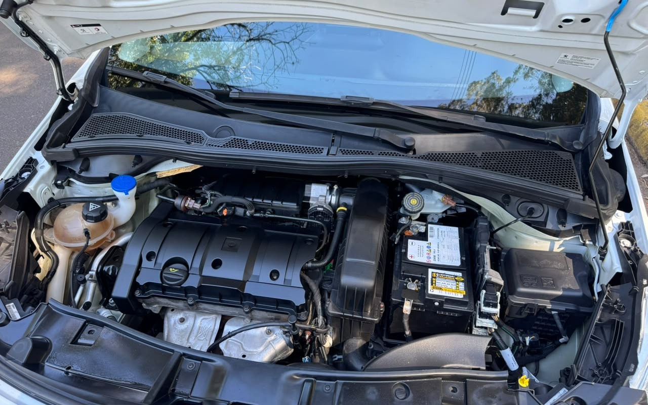 imagem-https://www.socarrao.com.br/sc-vehicle-images-prod/3849377/1789499739857-V2hhdHNBcHAgSW1hZ2UgMjAyNi0wOS0xNSBhdCAxNS4wNy40NC5qcGVn.jpeg
