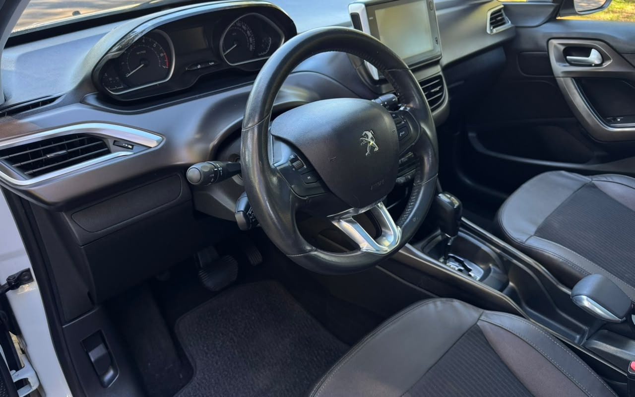 imagem-https://www.socarrao.com.br/sc-vehicle-images-prod/3849377/1789499740709-V2hhdHNBcHAgSW1hZ2UgMjAyNi0wOS0xNSBhdCAxNS4wNy40MiAoMSkuanBlZw.jpeg
