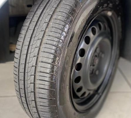 imagem-https://www.socarrao.com.br/sc-vehicle-images-prod/3849384/1789499421914-8471421_0_B_62eb2e9354.jpeg