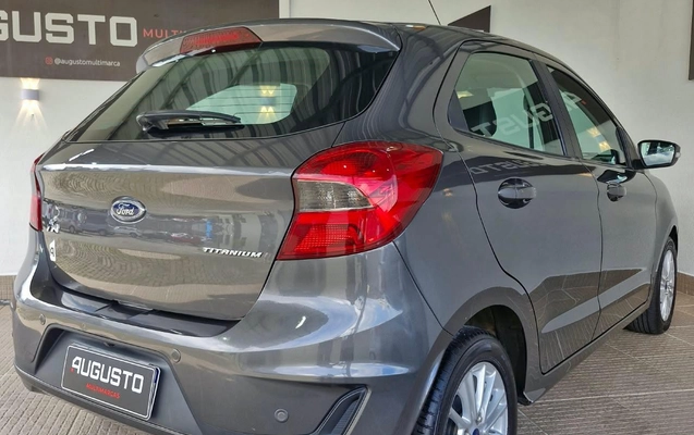 imagem-https://www.socarrao.com.br/sc-vehicle-images-prod/3849402/1789499490528-ee9a1e1a98d74523b69a0dc5385b8b77_1789499385439.jpg