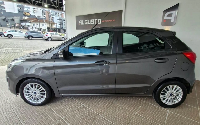 imagem-https://www.socarrao.com.br/sc-vehicle-images-prod/3849402/1789499490529-1e787f3f0dea4e25987a1d338634436f_1789499385447.jpg