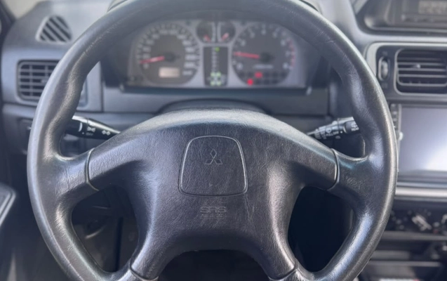 imagem-https://www.socarrao.com.br/sc-vehicle-images-prod/3849406/1789499494227-SU1HLTIwMjYwOTE1LVdBMDA0NC5qcGc.jpg