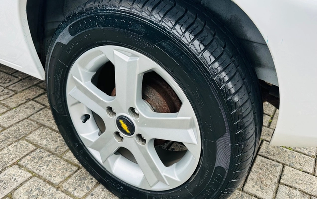 imagem-https://www.socarrao.com.br/sc-vehicle-images-prod/3849541/1789658083203-MzFwLmpwZWc.jpeg