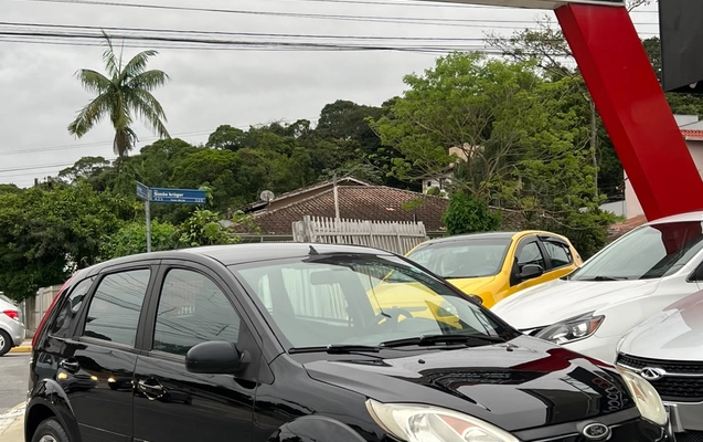 imagem-https://www.socarrao.com.br/sc-vehicle-images-prod/3849559/1789499875628-003_9ebae024a00c53afe02a3a2e6da4f073.jpeg