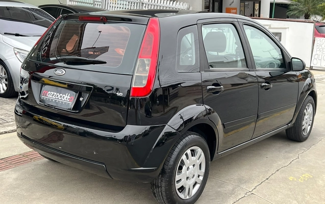 imagem-https://www.socarrao.com.br/sc-vehicle-images-prod/3849559/1789499875641-003_eac32e288c7373f81fd78d61ff60a6c6.jpeg