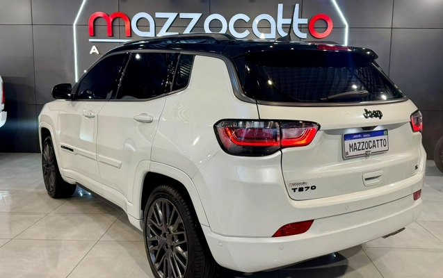 imagem-https://www.socarrao.com.br/sc-vehicle-images-prod/3849569/1789646072687-003_75b05bc3ddf6ae0127d881c83f7ee42a.jpeg