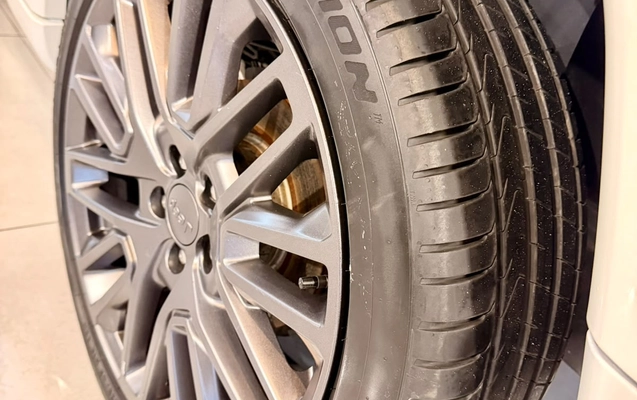imagem-https://www.socarrao.com.br/sc-vehicle-images-prod/3849569/1789646072694-003_9cfc02ffdf9e9c5d5730f4b9f2844b17.jpeg
