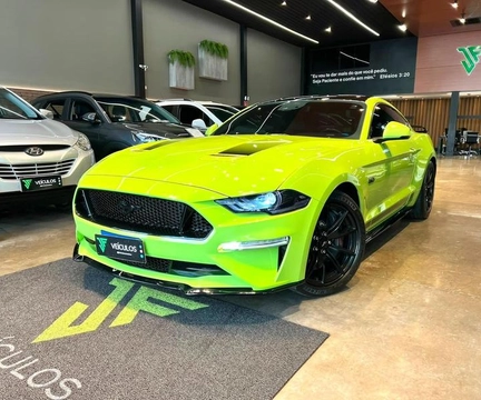 Ford Mustang Black Shadow 5.0 V8 2020 Verde — foto 1 de 3
