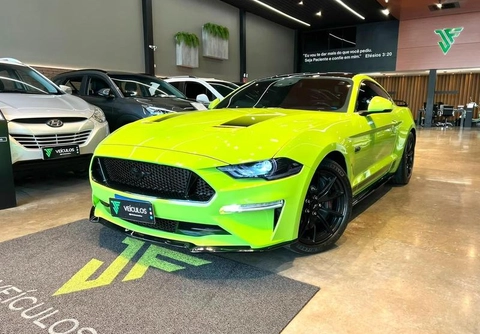 Ford Mustang Black Shadow 5.0 V8 2020 Verde — foto 1 de 3