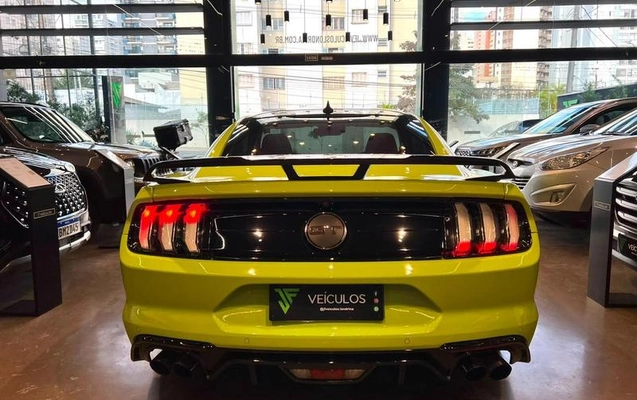 imagem-https://www.socarrao.com.br/sc-vehicle-images-prod/3849571/1789500011779-8478814_17_B_39e1560009.jpeg