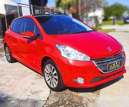 Peugeot 208 2016 Vermelho — foto 1 de 3