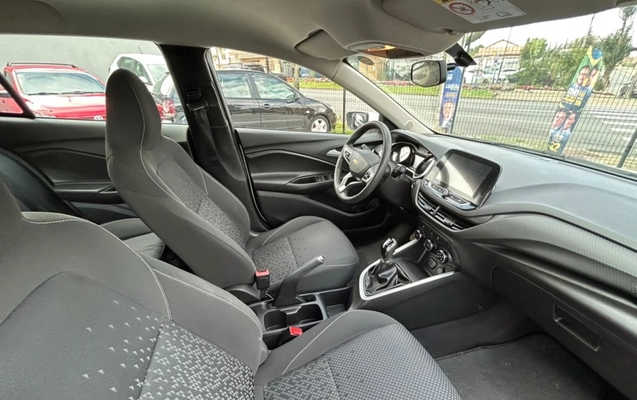 imagem-https://www.socarrao.com.br/sc-vehicle-images-prod/3849640/1789500117762-13_042120.jpg