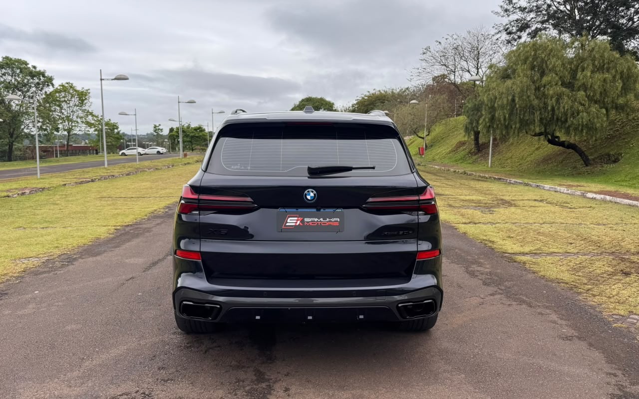 imagem-https://www.socarrao.com.br/sc-vehicle-images-prod/3849765/1789500266540-V2hhdHNBcHAgSW1hZ2UgMjAyNi0wOS0xNSBhdCAxNS4zMy4zOCAoMSkuanBlZw.jpeg
