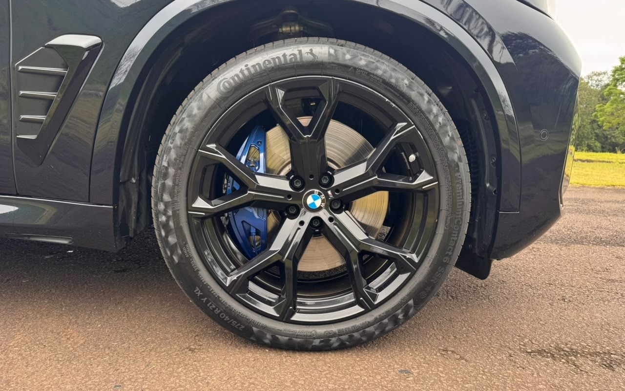 imagem-https://www.socarrao.com.br/sc-vehicle-images-prod/3849765/1789500267311-V2hhdHNBcHAgSW1hZ2UgMjAyNi0wOS0xNSBhdCAxNS4zMy40MSAoMSkuanBlZw.jpeg