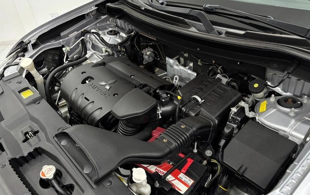imagem-https://www.socarrao.com.br/sc-vehicle-images-prod/3849905/1789564232831-8479793_17_B_630a72d548.jpeg