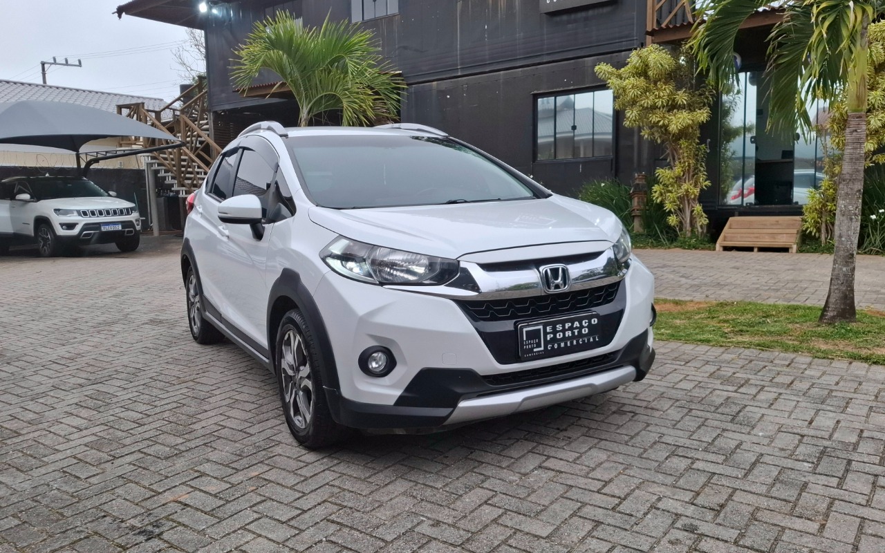 Honda WR-V 2018 Branco — foto 1 de 3