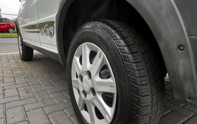 imagem-https://www.socarrao.com.br/sc-vehicle-images-prod/3849915/1789500602541-vehicle_image_1789500462_20bce13c3302d77fa10701876d4f4e99.jpeg