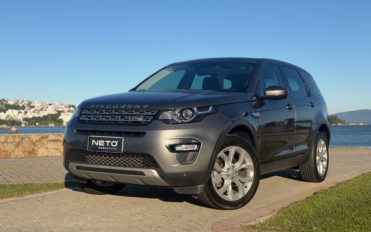 Land Rover Discovery Sport 2016 Cinza — foto 1 de 3