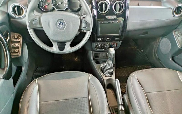 imagem-https://www.socarrao.com.br/sc-vehicle-images-prod/3849937/1791564839282-8469561_14_B_e0ca5c53fb.jpeg