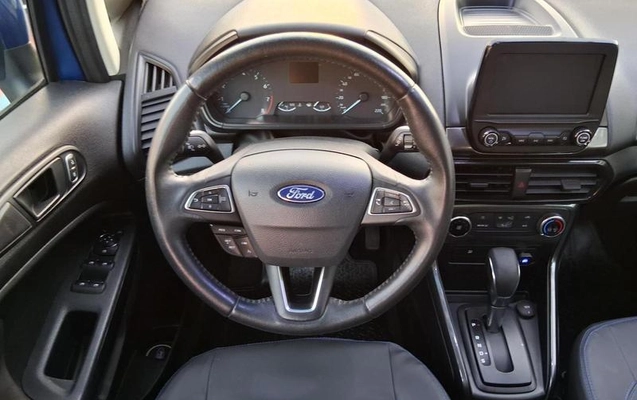 imagem-https://www.socarrao.com.br/sc-vehicle-images-prod/3850030/1789674469535-8475504_12_B_62ce22bbe3.jpeg
