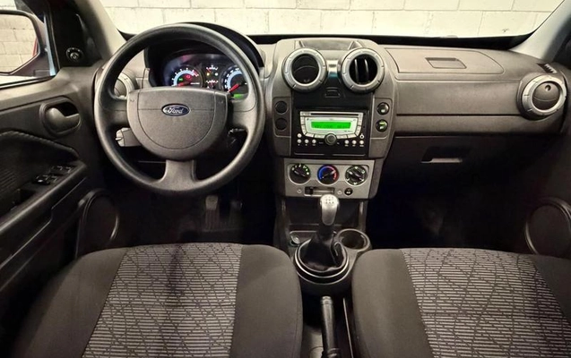 imagem-https://www.socarrao.com.br/sc-vehicle-images-prod/3850052/1789500971077-8255658_9_B_0c264018a7.jpeg