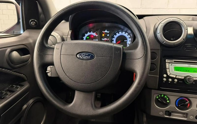 imagem-https://www.socarrao.com.br/sc-vehicle-images-prod/3850052/1789500971079-8255658_9_B_2bba0e5884.jpeg