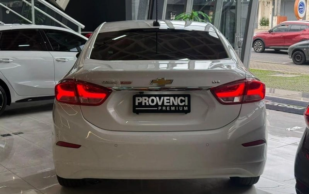 imagem-https://www.socarrao.com.br/sc-vehicle-images-prod/3850054/1789500987641-8459329_1_B_83f2c0c7d4.jpeg