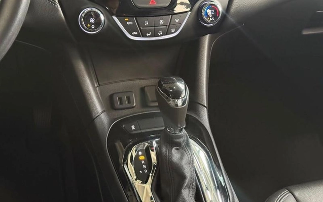 imagem-https://www.socarrao.com.br/sc-vehicle-images-prod/3850054/1789500987664-8459329_12_B_202ab10f01.jpeg