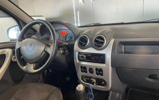 imagem-https://www.socarrao.com.br/sc-vehicle-images-prod/3850071/1789501066146-003_673475124cad75f94fba80b6c08bcbe6.jpeg
