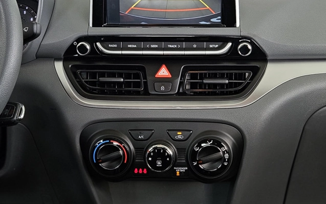 imagem-https://www.socarrao.com.br/sc-vehicle-images-prod/3850103/1789501125301-Cu4lDkL08V568AuNv3xxr3nUw2IbB9Zy.jpg