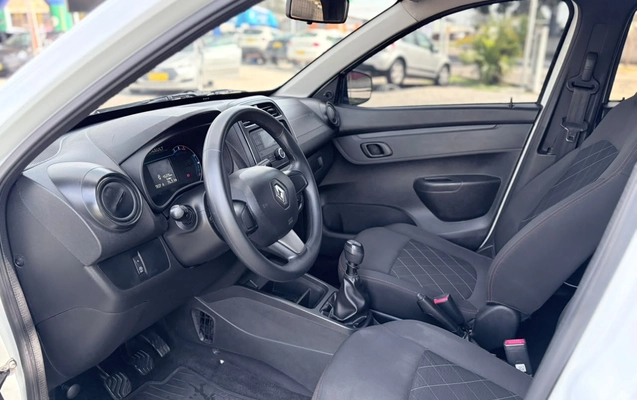 imagem-https://www.socarrao.com.br/sc-vehicle-images-prod/3850221/1789501277539-003_774c76ee20bceceb300bdf9332711161.jpeg