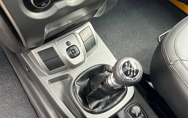 imagem-https://www.socarrao.com.br/sc-vehicle-images-prod/3850310/1789501375098-f5b20c71-d6b7-4320-ab47-d7880f95da78.jpg