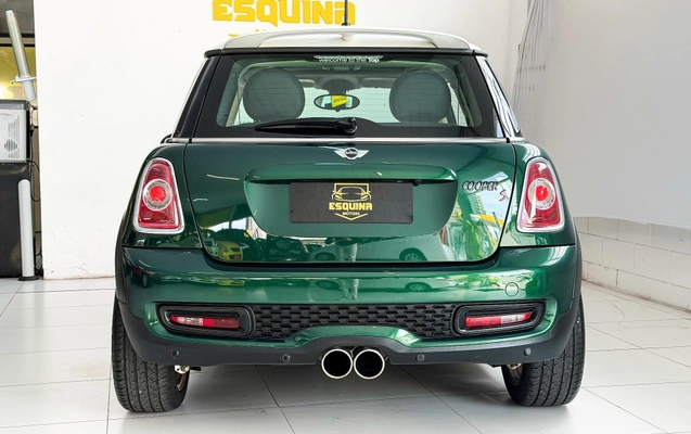 imagem-https://www.socarrao.com.br/sc-vehicle-images-prod/3850328/1789501424494-2f873a11939f4d6ab517e0a7426b5e5e_1789501389270.jpg