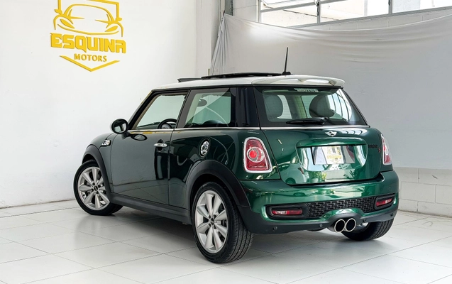 imagem-https://www.socarrao.com.br/sc-vehicle-images-prod/3850328/1789501424494-851f7cc52e00479bab4aa4cf7b4124ec_1789501390374.jpg