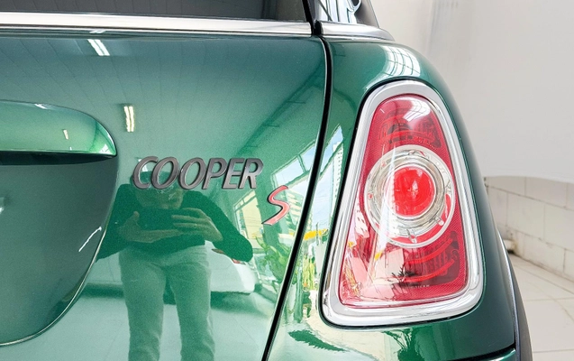 imagem-https://www.socarrao.com.br/sc-vehicle-images-prod/3850328/1789501424503-cfd276ae97d5468e94b7cf4c41c80365_1789501404510.jpg
