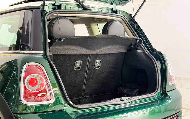 imagem-https://www.socarrao.com.br/sc-vehicle-images-prod/3850328/1789501424504-2398cba101b648f9a19f8e337ad17801_1789501406696.jpg
