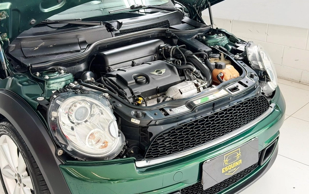 imagem-https://www.socarrao.com.br/sc-vehicle-images-prod/3850328/1789501424504-843e13ca1b25400b8989cab6e7adf931_1789501405624.jpg