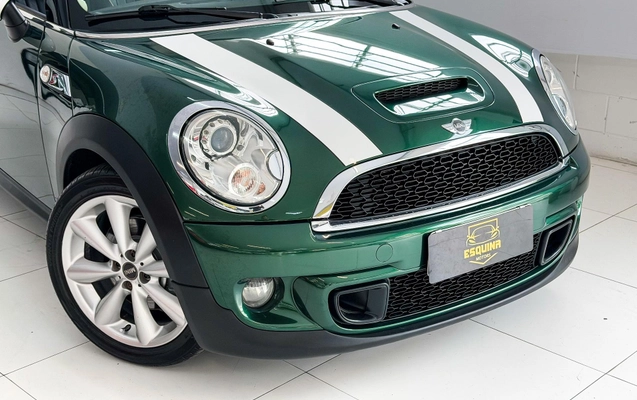 imagem-https://www.socarrao.com.br/sc-vehicle-images-prod/3850328/1789501424505-b072afe2917f4bbdbafb76ae8f2e36a7_1789501407772.jpg