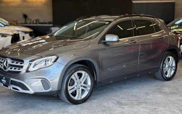 imagem-https://www.socarrao.com.br/sc-vehicle-images-prod/3850333/1789673722965-8479809_1_B_fef606f380.jpeg