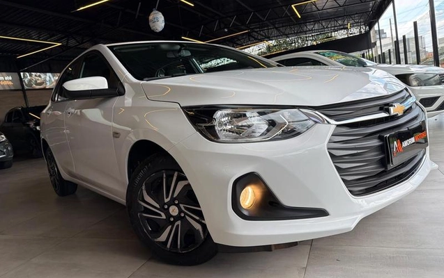 imagem-https://www.socarrao.com.br/sc-vehicle-images-prod/3850353/1789501485734-8467901_7_B_da9ee76b62.jpeg